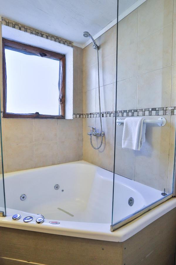 Cascada Del Sur Aparthotel San Carlos de Bariloche Eksteriør bilde